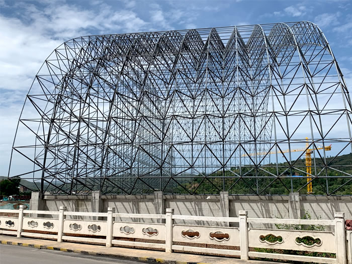 阿克苏山寨矿储煤棚网架